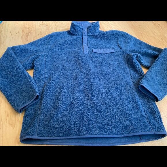 Port Aurhority men’s blue Sherpa sweatshirt. - Picture 2 of 3